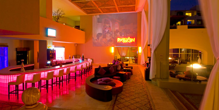 Passion Lounge at ME Cabo