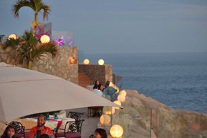Evening dining Cabo San Lucas Vacations Tours and Travel Deals