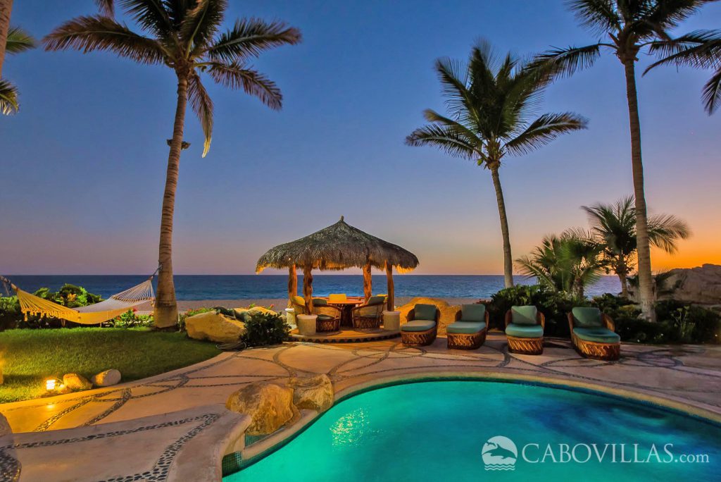 Luxury Beachfront Getaway in Los Cabos Mexico Villa las Rocas