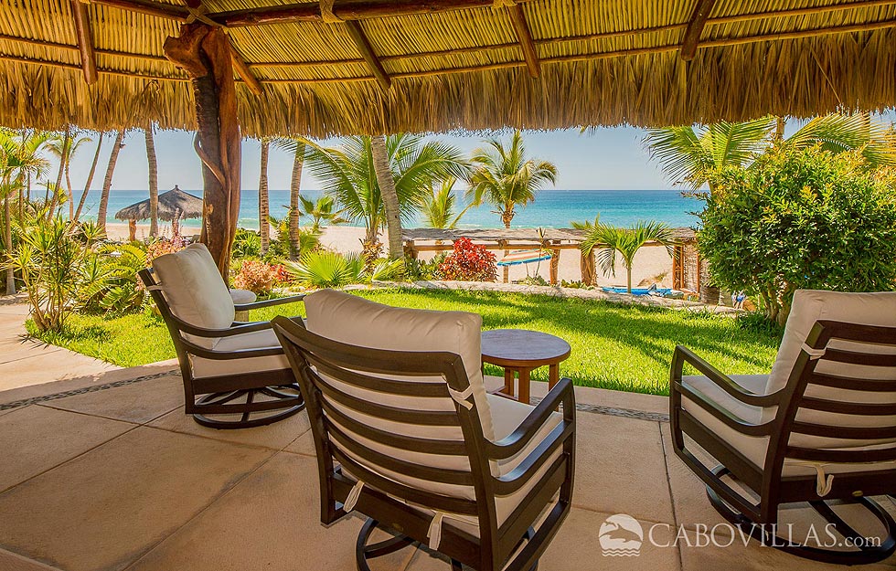 Villa las Rocas is a breathtaking luxury beachfront vacation rental in Los Cabos Mexico