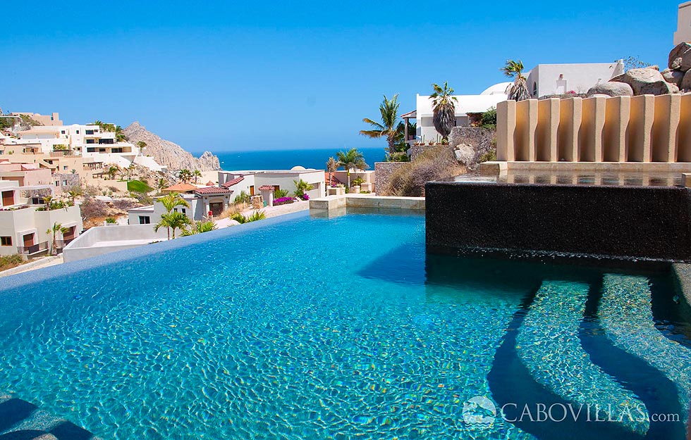 Villa Descanso is a vacation rental in Cabo San Lucas Mexico that is great for groups