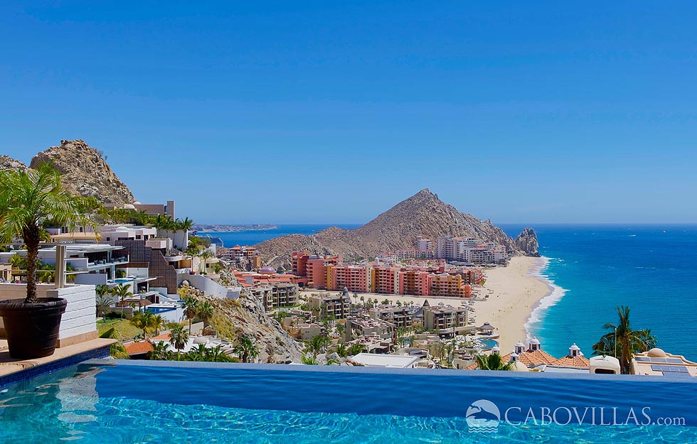 Luxury vacation rental Villa Jade de Law is located in Cabo's prestigious private Pedregal community