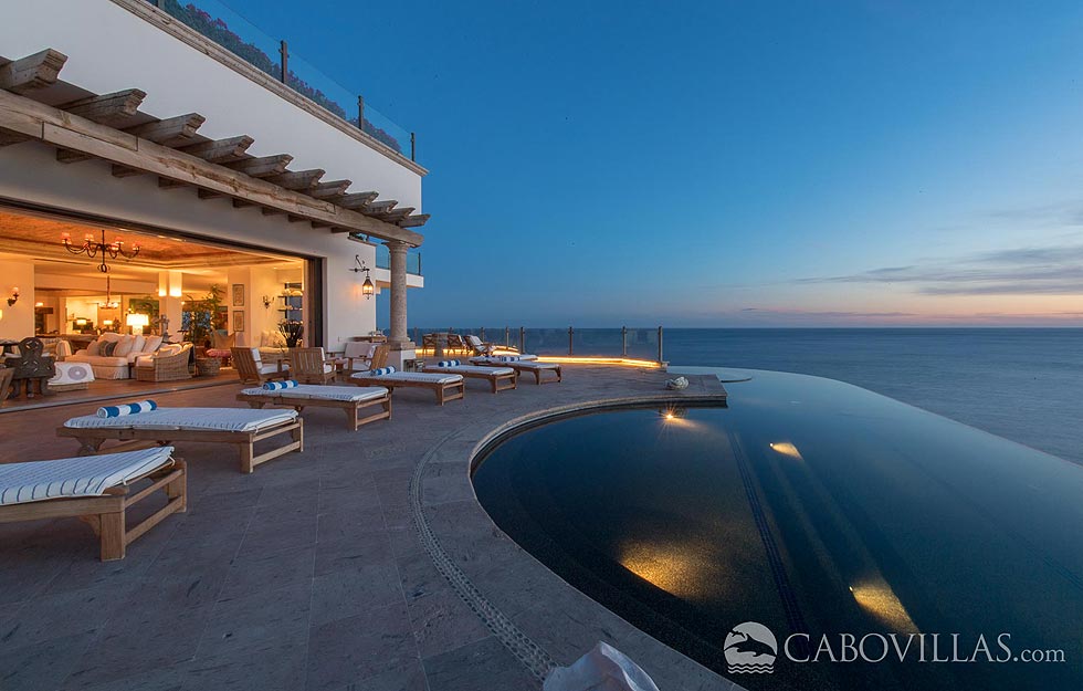 Luxury vacation rental Villa Turquesa in Cabo San Lucas Mexico