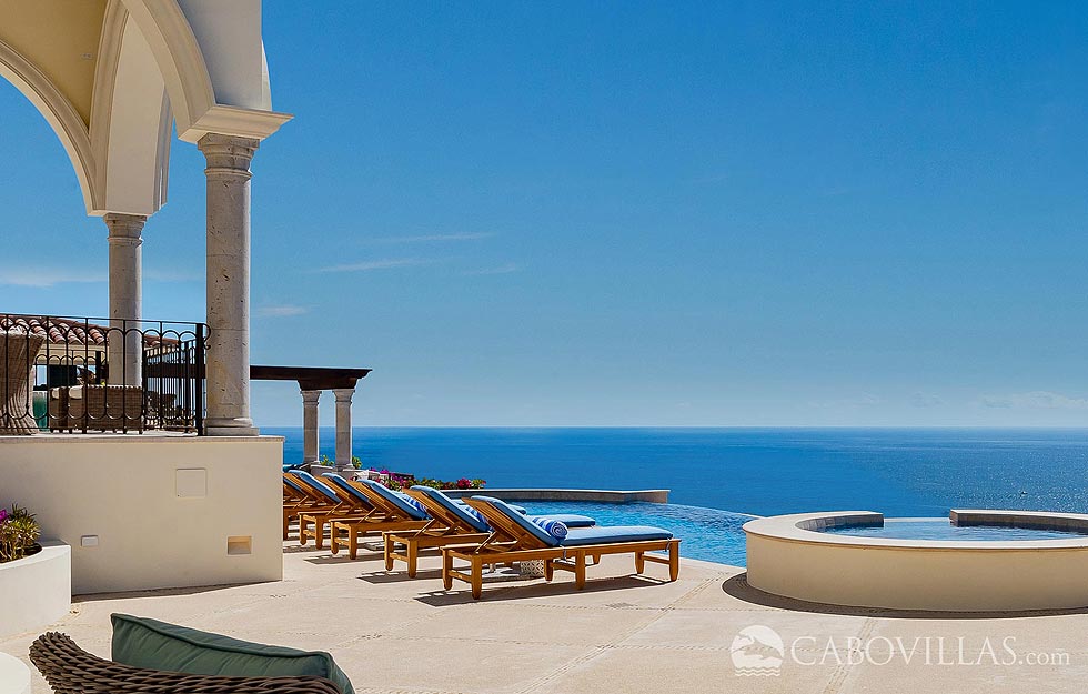 Luxurious Private Vacation Rentals in Cabo San Lucas Mexico with Ocean Views