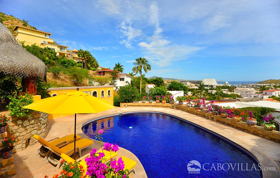 Cabo San Lucas Vacation Rentals close to marina restaurants activities fishing and nightlife 